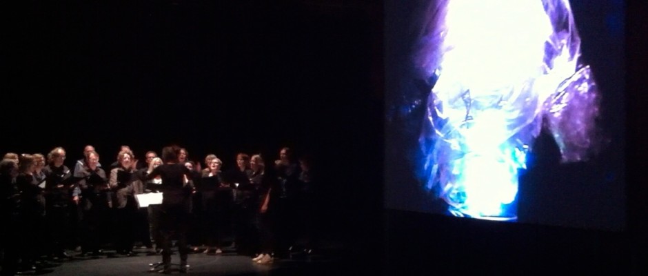 Deified 1 Deified – eine Götzenmaschine